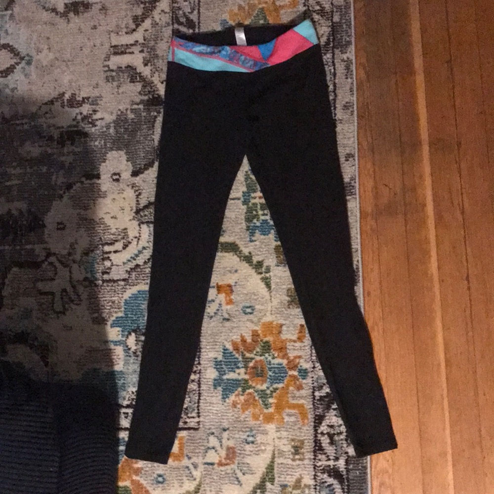 ivviva black leggings reversible